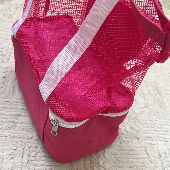 Brand new collectible T-Mobile Tuesdays insulated cooler mesh bag  shopping tote - Picture 16 of 16
